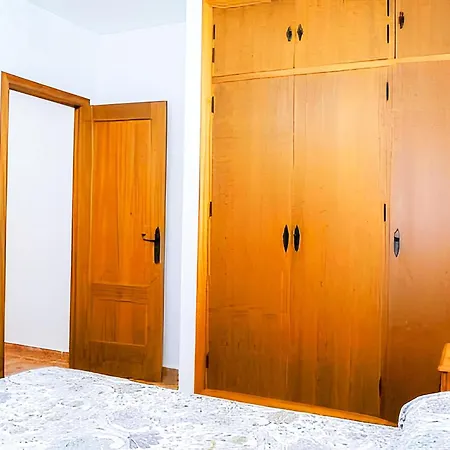 Villa Chalet Vacacional Con Piscina Y Jardin Privado En Conil De La Frontera, A 17 Min De La Playa - Es-180-12 *