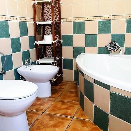 Villa Chalet Vacacional Con Piscina Y Jardin Privado En Conil De La Frontera, A 17 Min De La Playa - Es-180-12 *